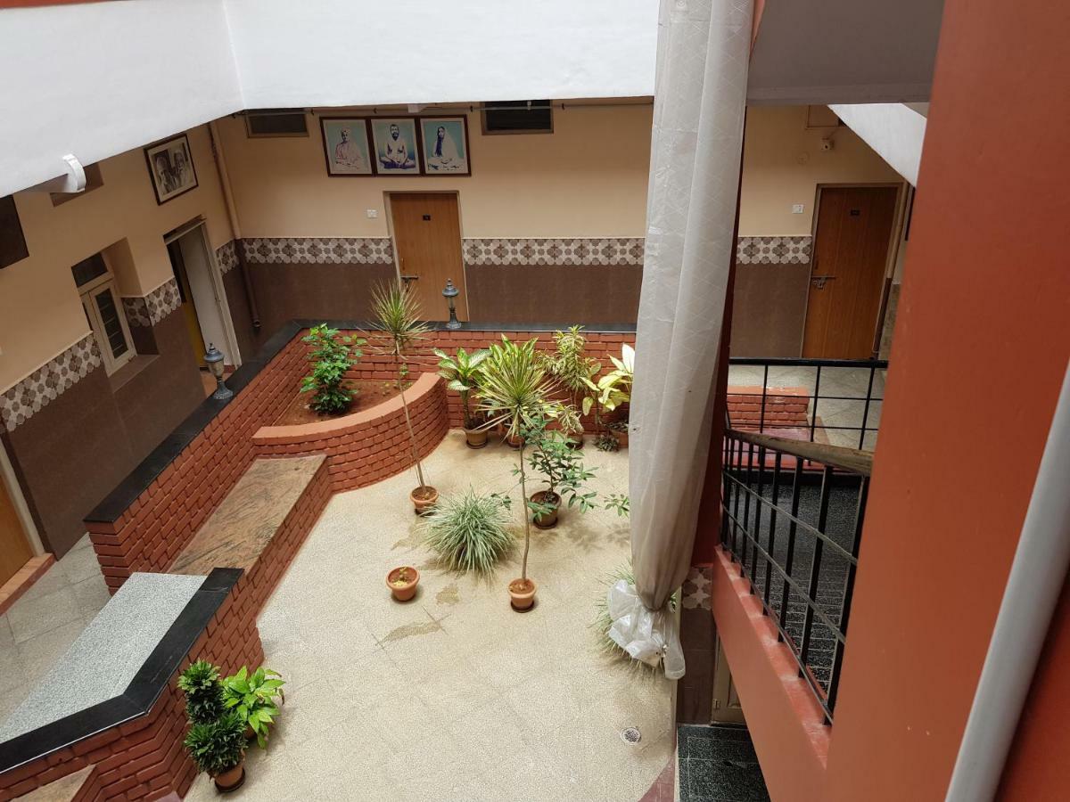 Sri Kumara Lodge Bengaluru Kültér fotó