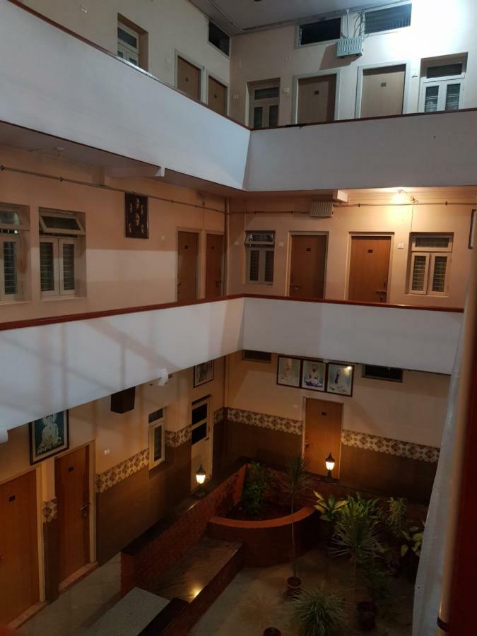 Sri Kumara Lodge Bengaluru Kültér fotó