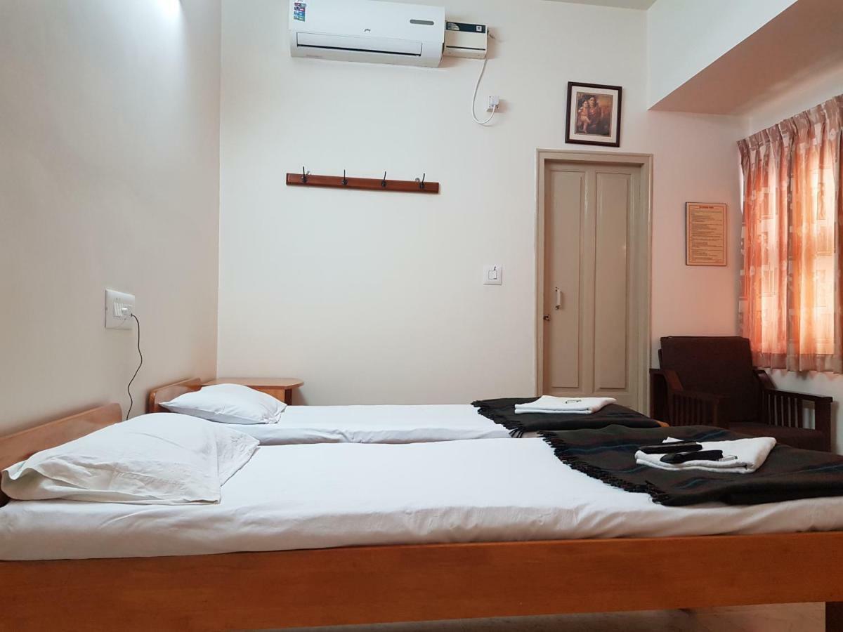 Sri Kumara Lodge Bengaluru Kültér fotó